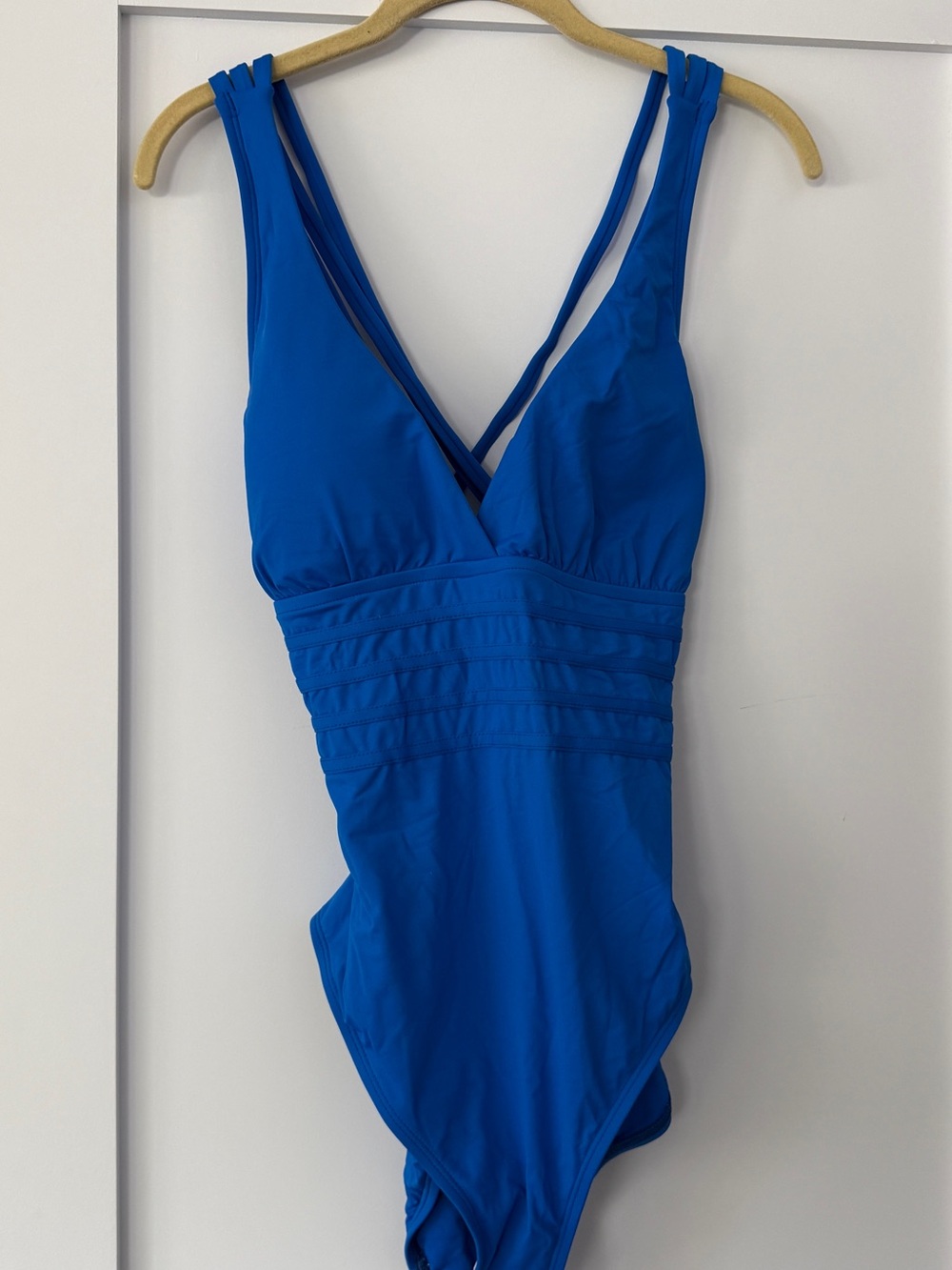 NWT La Blanca Blue V-Neck One-Piece Swimsuit